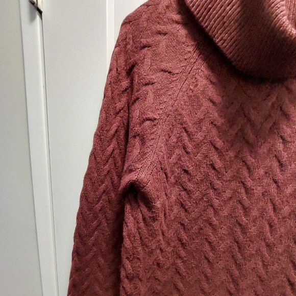 ST. JOHN'S BAY Women's Chevron Design Cowl Neck L/S Sweater - Burgundy - SML - Picture 4 of 11